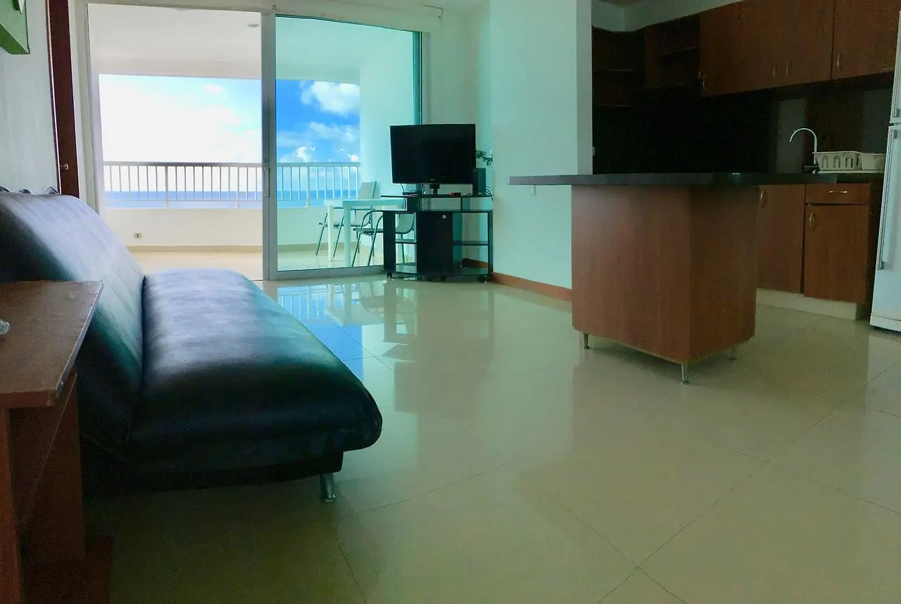 Apartamentos Frente Al Mar Palmetto By Cr Colombia